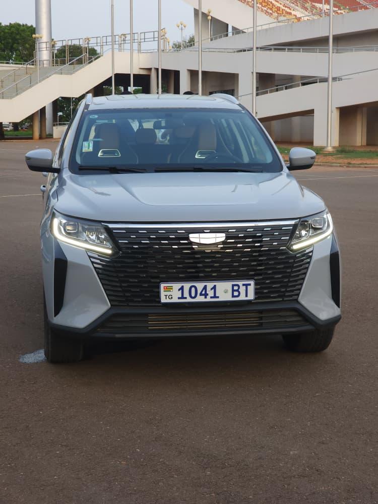Geely Azkarra Blanc