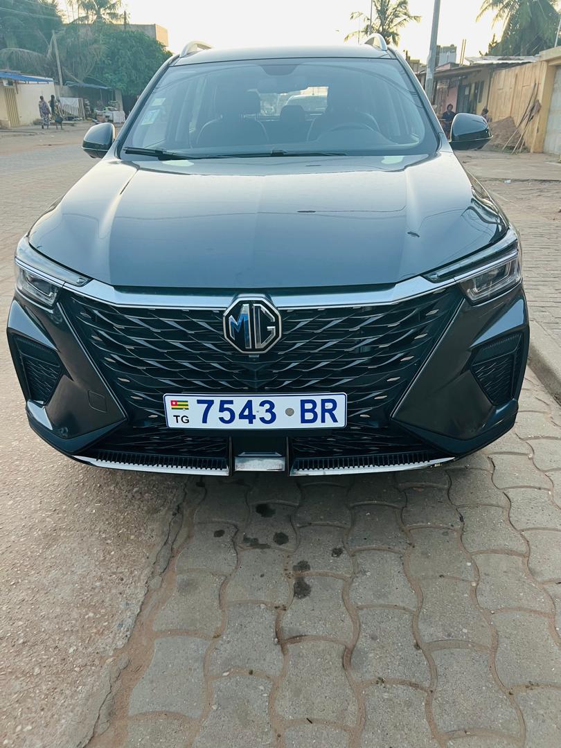 MG SUV